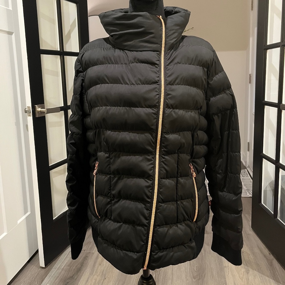 BERNARDO Puffer Jacket - Women